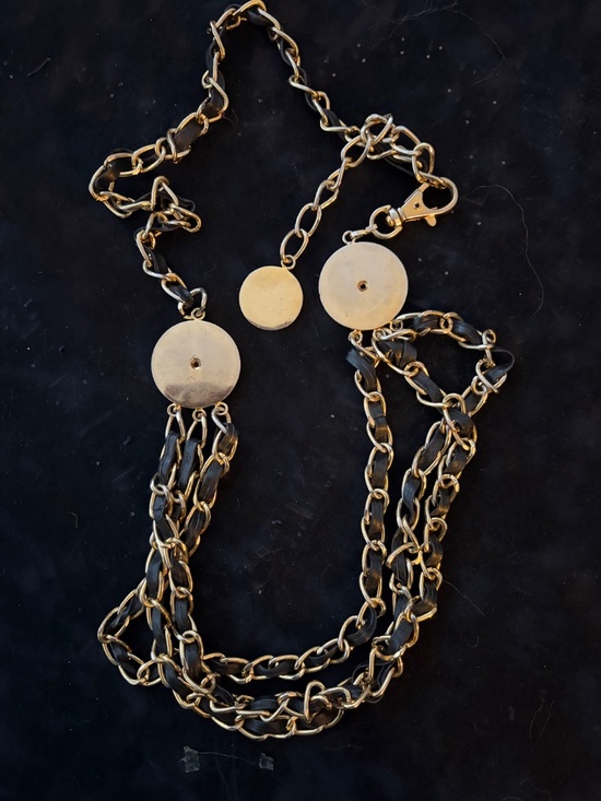 VINTAGE CHANEL 31 RUE CAMBON Triple Strand Leather Interwoven Chain Belt (1991)